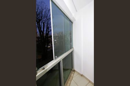 Apartamento para alugar com 124m², 2 quartos e 2 vagasVaranda do quarto 2