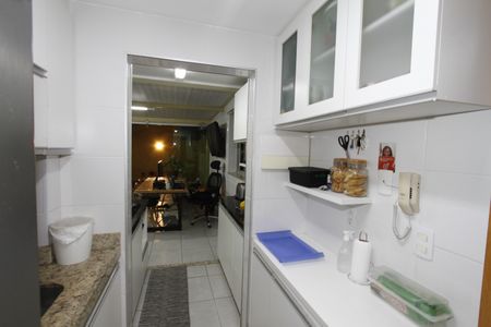 Apartamento para alugar com 124m², 2 quartos e 2 vagasCozinha