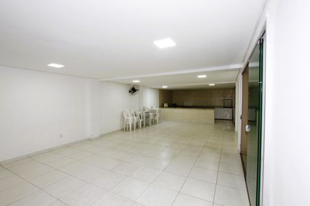 Apartamento para alugar com 124m², 2 quartos e 2 vagasÁrea comum - Salão de festas
