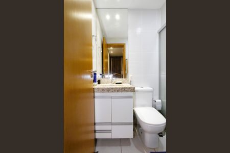 Apartamento para alugar com 124m², 2 quartos e 2 vagasBanheiro do Quarto 2