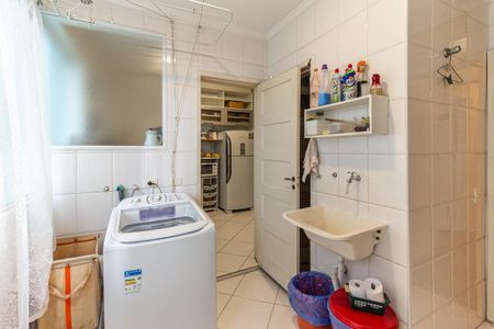 Apartamento à venda com 128m², 3 quartos e 1 vagaÁrea de Serviço