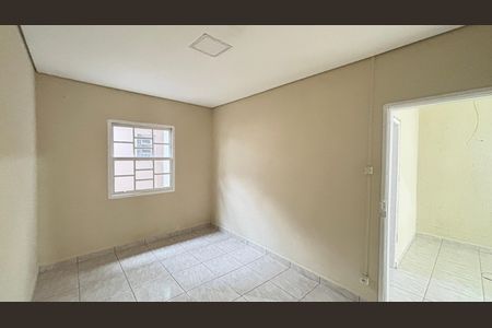 Casa para alugar com 70m², 3 quartos e 1 vaga Casa para alugar com 70m², 3 quartos e 1 vagaQuarto 2