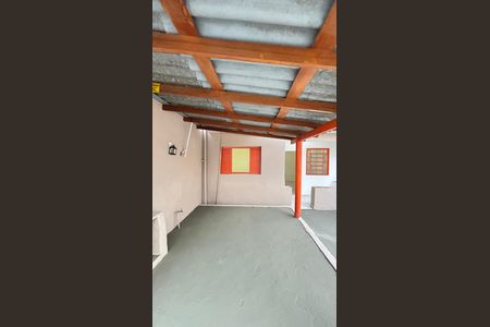 Casa para alugar com 70m², 3 quartos e 1 vaga Casa para alugar com 70m², 3 quartos e 1 vagaQuintal - Garagem