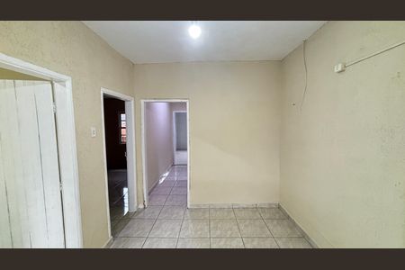 Casa para alugar com 70m², 3 quartos e 1 vaga Casa para alugar com 70m², 3 quartos e 1 vagaSala