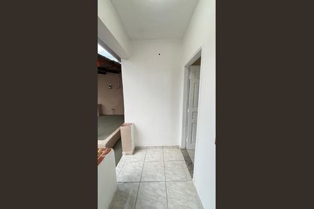 Casa para alugar com 70m², 3 quartos e 1 vaga Casa para alugar com 70m², 3 quartos e 1 vagaVaranda Sala