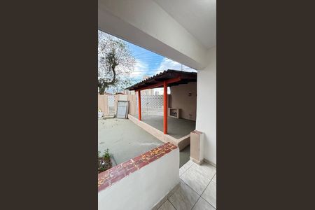 Casa para alugar com 70m², 3 quartos e 1 vaga Casa para alugar com 70m², 3 quartos e 1 vagaVaranda Sala
