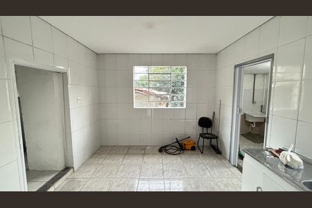 Casa para alugar com 70m², 3 quartos e 1 vaga Casa para alugar com 70m², 3 quartos e 1 vagaCozinha