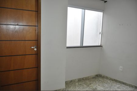 Casa de condomínio à venda com 194m², 3 quartos e 1 vagaSuíte 2