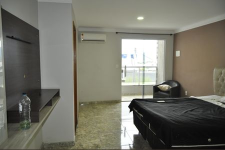 Casa de condomínio à venda com 194m², 3 quartos e 1 vagaSuíte 1