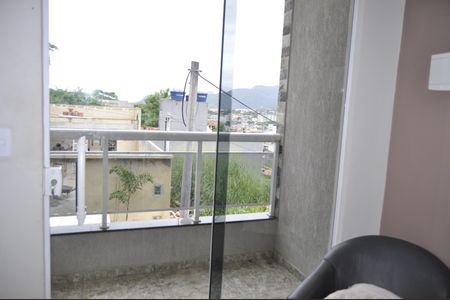 Casa de condomínio à venda com 194m², 3 quartos e 1 vagaSuíte 1