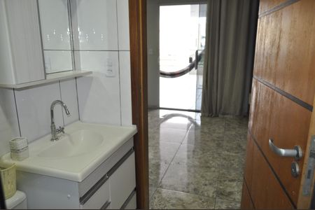 Casa de condomínio à venda com 194m², 3 quartos e 1 vagaBanheiro da Suíte 3