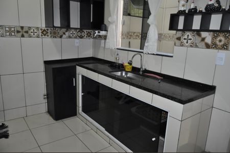 Casa de condomínio à venda com 194m², 3 quartos e 1 vagaCozinha