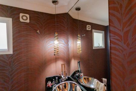 Casa à venda com 470m², 4 quartos e 5 vagasLavabo