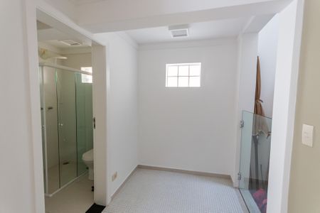 Casa à venda com 470m², 4 quartos e 5 vagasHall