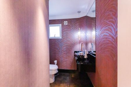 Casa à venda com 470m², 4 quartos e 5 vagasLavabo