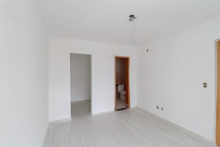 Casa à venda com 181m², 3 quartos e 2 vagasSuíte