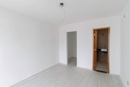 Casa à venda com 181m², 3 quartos e 2 vagasSuíte