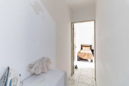 Casa à venda com 160m², 2 quartos e sem vaga Casa à venda com 160m², 2 quartos e sem vagaCorredor