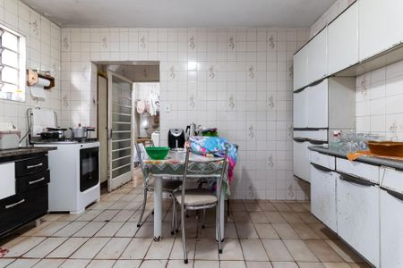 Casa à venda com 160m², 2 quartos e sem vaga Casa à venda com 160m², 2 quartos e sem vagaCozinha