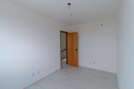 Casa à venda com 128m², 3 quartos e 2 vagasQuarto 2