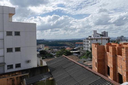 Casa à venda com 128m², 3 quartos e 2 vagasQuarto 2 - Vista
