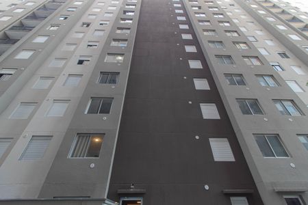 Apartamento para alugar com 24m², 1 quarto e 1 vaga Apartamento para alugar com 24m², 1 quarto e 1 vagaFachada do bloco