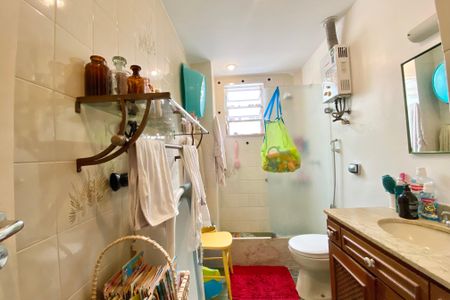 Apartamento à venda com 80m², 2 quartos e sem vagaBanheiro