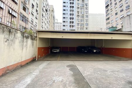 Apartamento à venda com 80m², 2 quartos e sem vagaÁrea comum