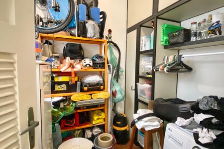 Apartamento à venda com 80m², 2 quartos e sem vagaÁrea de Serviço