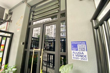 Apartamento à venda com 80m², 2 quartos e sem vagaPlaca