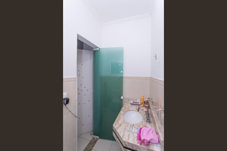 Casa à venda com 380m², 3 quartos e 2 vagasBanheiro suite 2