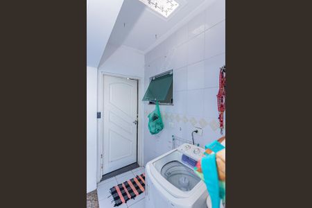 Casa à venda com 380m², 3 quartos e 2 vagasÁrea de Serviço