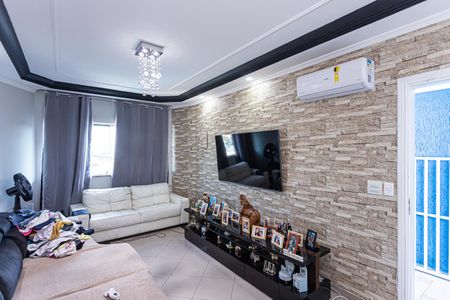 Casa à venda com 380m², 3 quartos e 2 vagasSala