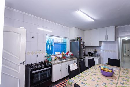 Casa à venda com 380m², 3 quartos e 2 vagasCozinha