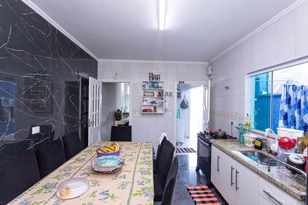 Casa à venda com 380m², 3 quartos e 2 vagasCozinha