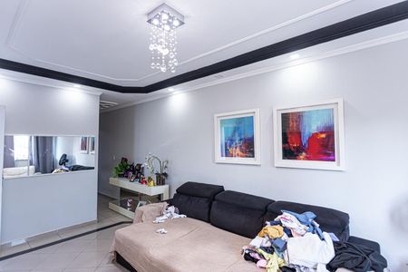 Casa à venda com 380m², 3 quartos e 2 vagasSala