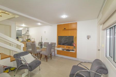 Casa de condomínio à venda com 88m², 3 quartos e 2 vagas Casa de condomínio à venda com 88m², 3 quartos e 2 vagasSala