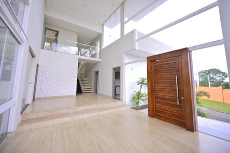 Casa de condomínio para alugar com 615m², 3 quartos e 4 vagasSala