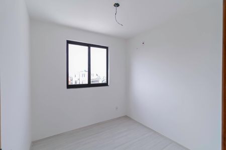 Casa à venda com 108m², 3 quartos e 2 vagasQuarto 1