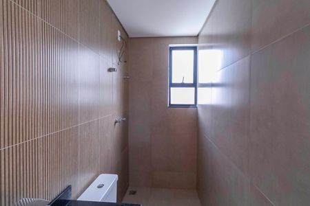 Casa à venda com 108m², 3 quartos e 2 vagasBanheiro da Suíte