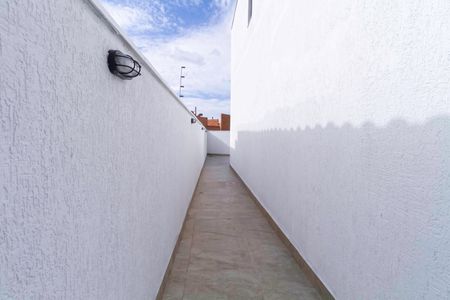 Casa à venda com 108m², 3 quartos e 2 vagasQuintal