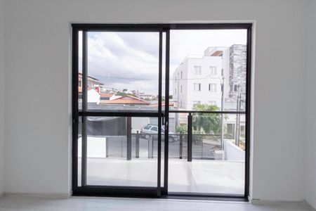 Casa à venda com 108m², 3 quartos e 2 vagasVaranda da suíte