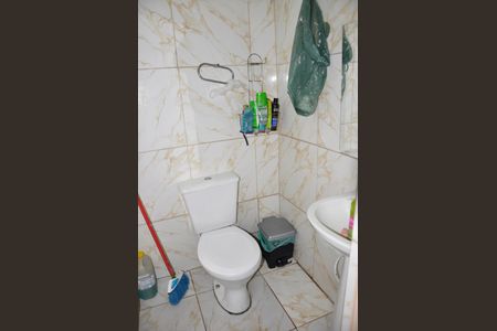 Casa à venda com 120m², 3 quartos e sem vagaBanheiro de Serviço