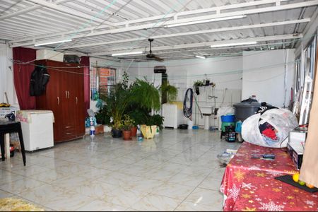 Casa à venda com 120m², 3 quartos e sem vagaÁrea Privativa