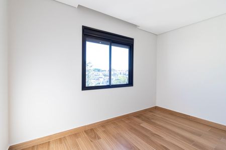 Casa à venda com 150m², 3 quartos e 3 vagasSuíte 2