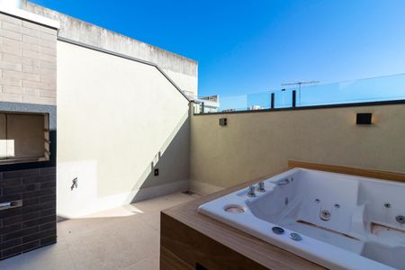 Casa à venda com 150m², 3 quartos e 3 vagasQuintal