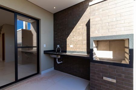 Casa à venda com 150m², 3 quartos e 3 vagasÁrea de Lazer