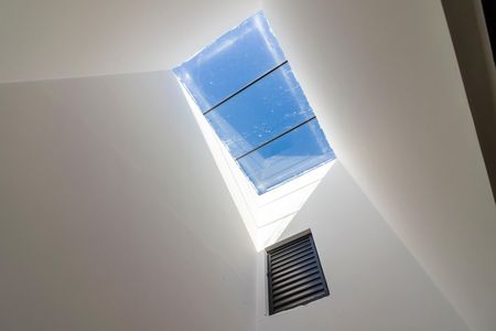 Casa à venda com 150m², 3 quartos e 3 vagasJardim de Inverno - Teto