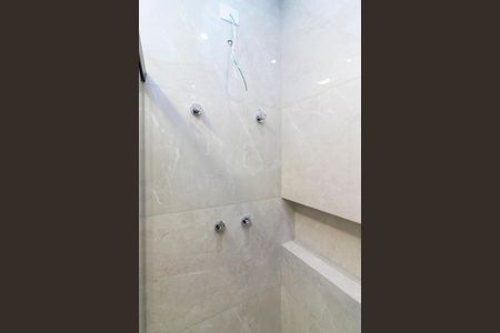 Casa à venda com 150m², 3 quartos e 3 vagasBanheiro da Suíte 3