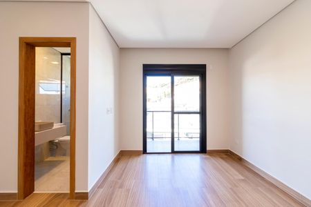 Casa à venda com 150m², 3 quartos e 3 vagasSuíte 1